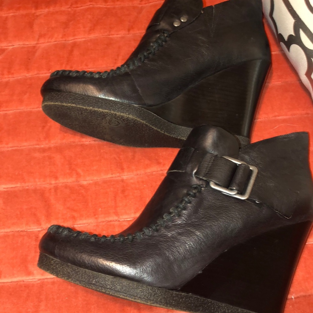 Nine West wedge